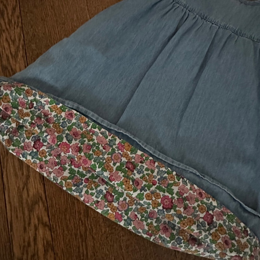 Mini Boden Chambray Denim Floral Lined Dress with Pockets - Picture 4 of 6